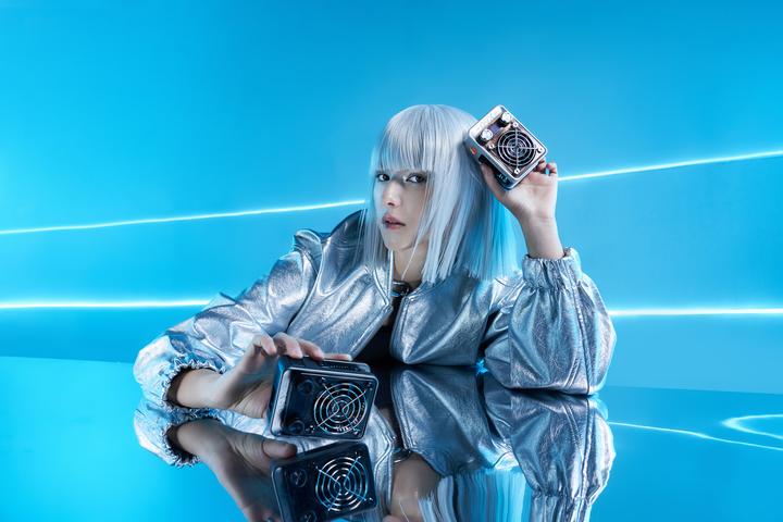 Actual product image Zhiyun Molus X60