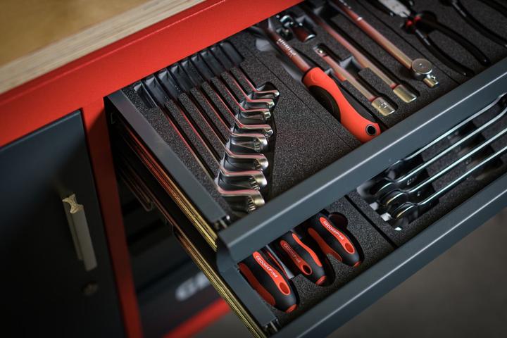 Actual product image Gedore red R20400006 Workshop trolley MECHANIC PLUS + 6 drawers 988x431x935 mm (1 x)