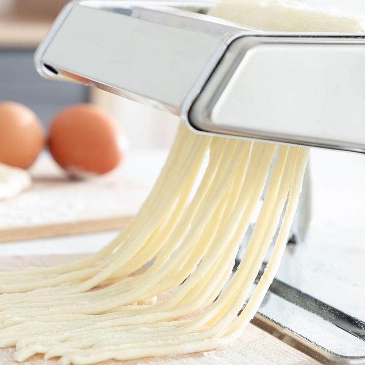Productafbeelding InnovaGoods Metalen pastamachine - 3 snijwalsen