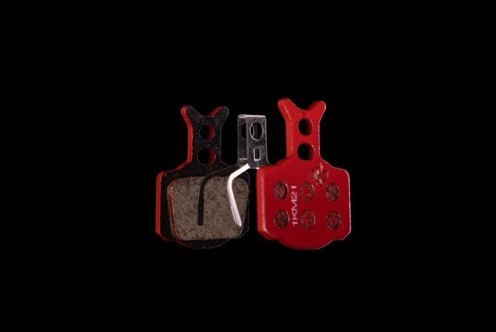 Actual product image Formula Brake Pad Kit, long life, with Spring, RX | Mega| T1 | R1 | R1R | RO | C1 | CR1 | CR3 |CURA (Formula, Semi-metallic)