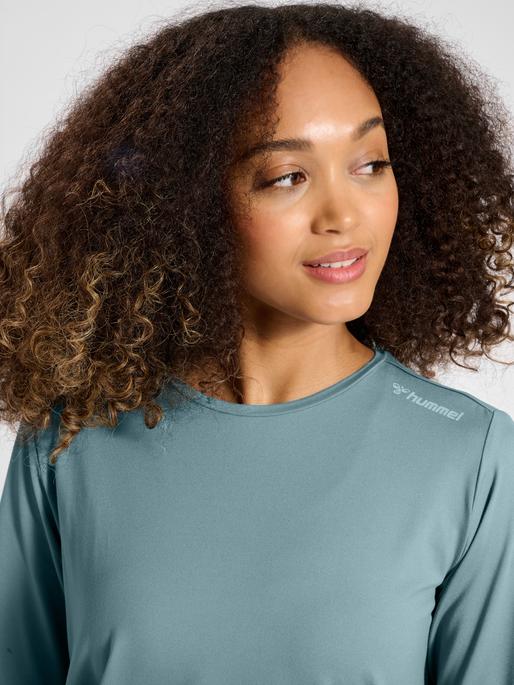 Produktbild hummel Mt Taylor T-Shirt L/S (S)