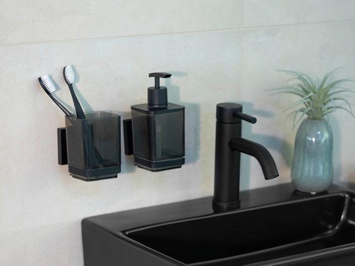 Image du produit Wenko Distributeur de savon Vacuum-Loc® Mod. Quadro Noir Fixer sans percer