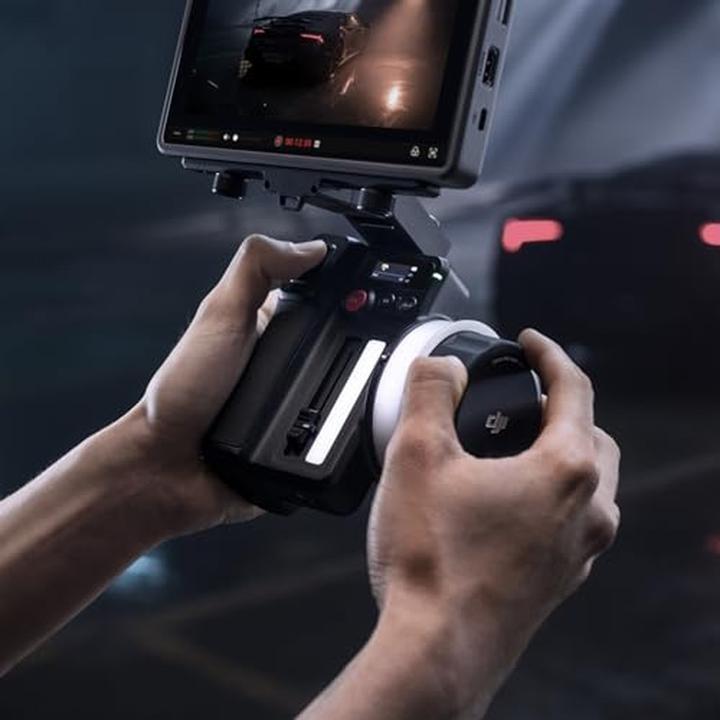 Produktbild DJI Focus Pro Handeinheit (Gimbal Fokushilfe)