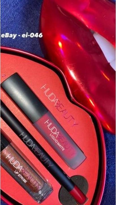 Huda Beauty Contour & Lipstrobe Heartbreaker Lippenstift Makeup