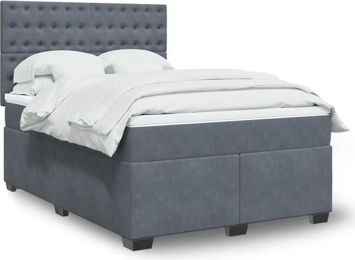 Gris foncé