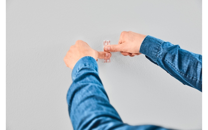 Actual product image tesa Adhesive hooks