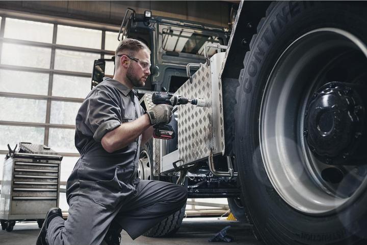 Immagine prodotto Bosch Professional Zubehör Set da elettricista da 9 pezzi, 4 seghe a tazza Progressor per legno e metallo (19 mm, 83 mm, 44 mm, 68 mm, 38 mm, 25 mm)