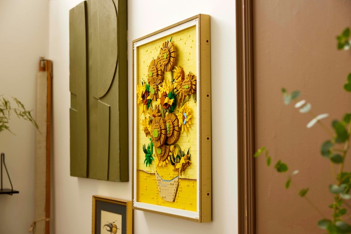 Immagine prodotto LEGO Vincent van Gogh - Girasoli (31215, LEGO DC, Set LEGO rari)
