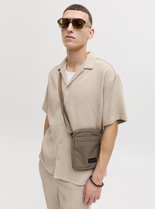 Immagine prodotto Jack & Jones Jjeharrison Resort Shirt Ss Sn (M)