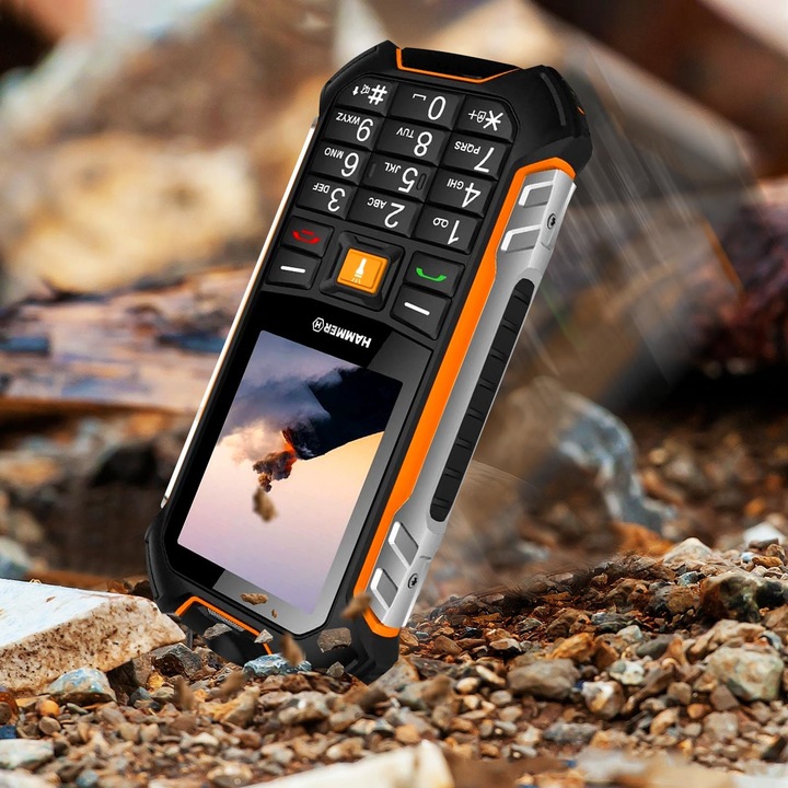 Actual product image Hammer Boost (2.40", 2 Mpx, 4G)