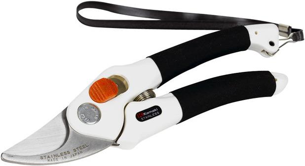 Actual product image Kamaki Schere