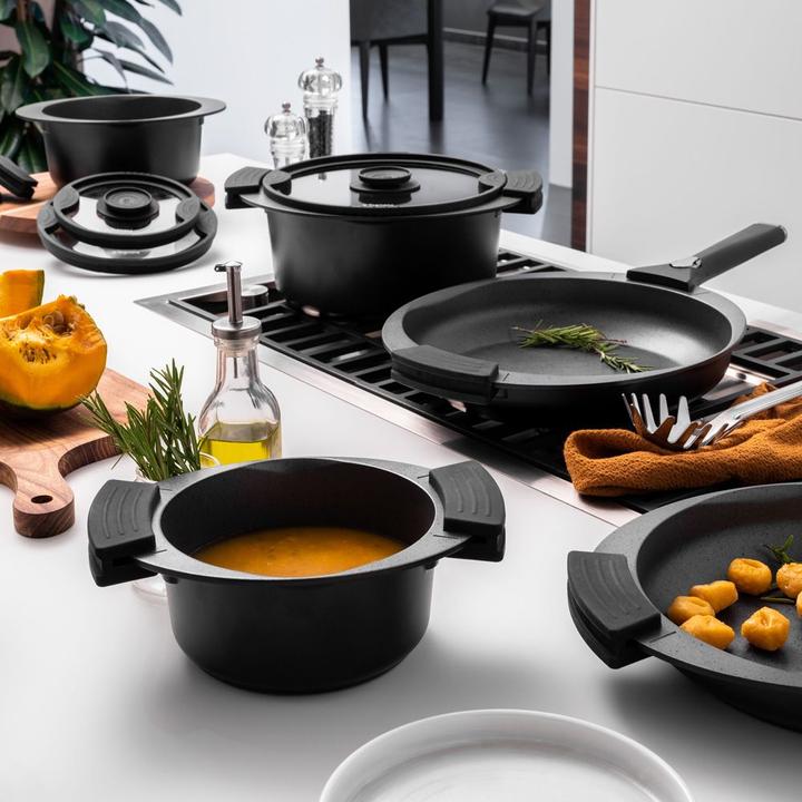 Actual product image Tognana Avantspace china pot set 8 pcs (24 cm, Pan set + pot set, Aluminium)