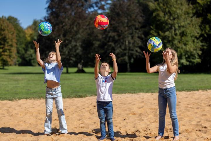 Actual product image Schildkröt Fun Sports Neoprene Beachvolley (5)
