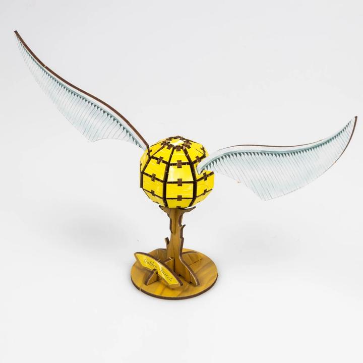 Actual product image Harry Potter - Quidditch - Das offizielle Buch mit 3D-Puzzle Fan-Art (German, Warner Bros. Consumer Products GmbH, 2023)