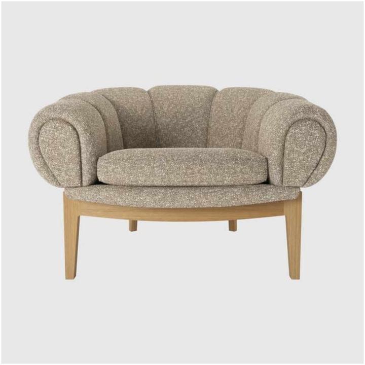 Actual product image Gubi Croissant Lounge Chair