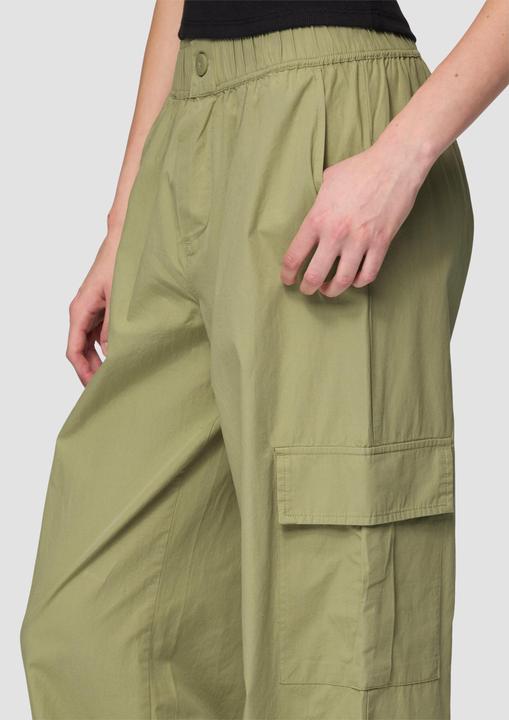 Actual product image S.Oliver Hose Wide-Leg-Hose mit Cargo-Taschen und angedeutetem Verschluss (34)