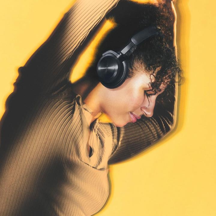 Produktbild B&O Beoplay HX (Aktive Geräuschunterdrückung, 35 h, Kabelgebunden, Kabellos)