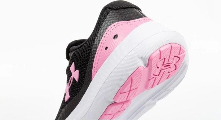 Image du produit Under Armour Baskets Surge 3 enfants (38)