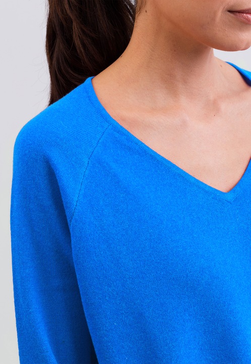 Actual product image Cash-Mere Kaschmir V-Ausschnitt Pullover mit Seitenschlitzen (XS)