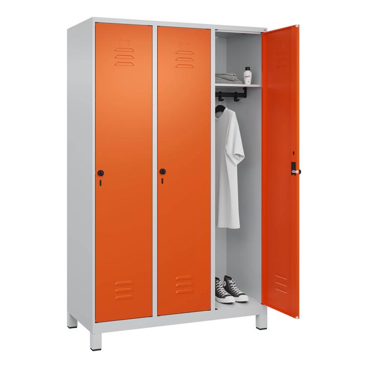 Produktbild C+P Garderobenschrank Classic Plus, Abteilbreite 40 cm, mit Füssen (120 cm, 185 cm)