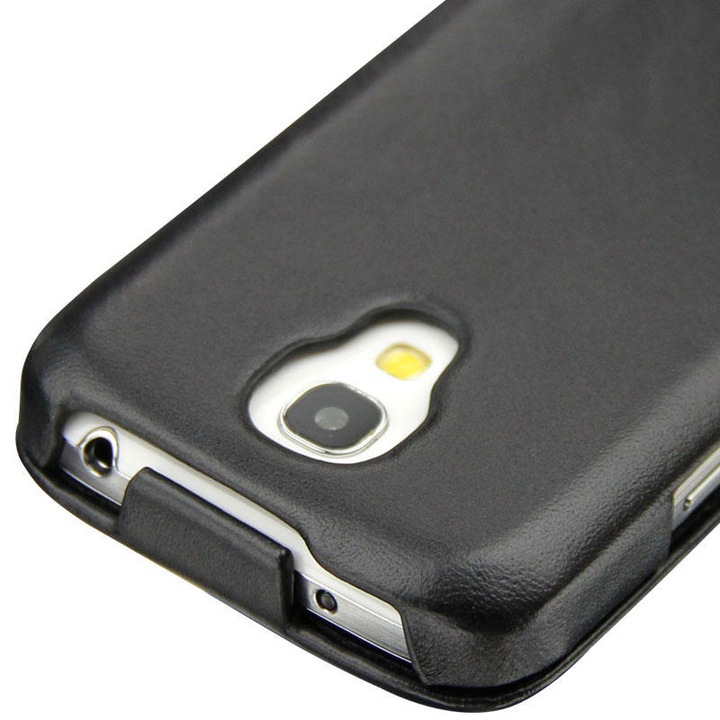 Actual product image Noreve Leather cover vertical