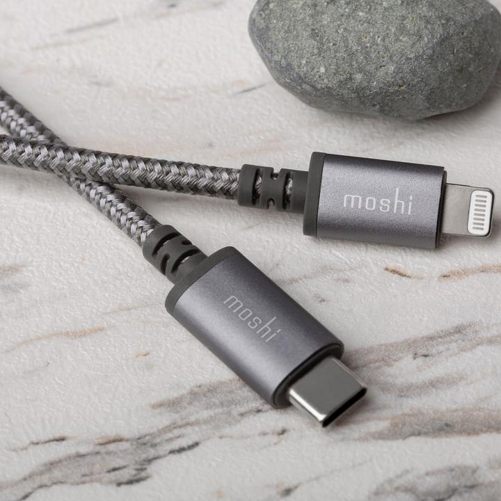 Produktbild Moshi Integra USB-C charge/sync cable with Lightning connector 1.2M - Gray (1.20 m, USB 3.2 Gen 2x2)