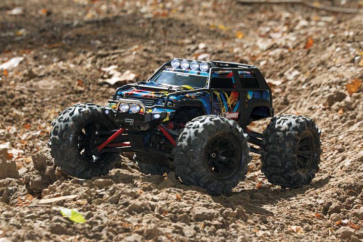 Immagine prodotto Traxxas Summit (RTR pronto all'uso)