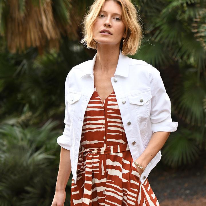 Produktbild Anne Weyburn Taillierte Jeansjacke (44)