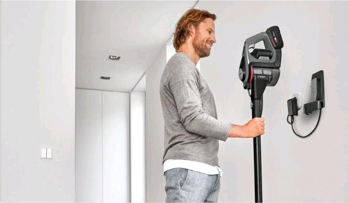 Actual product image Bosch Hausgeräte Unlimited 8 BSS825MULT