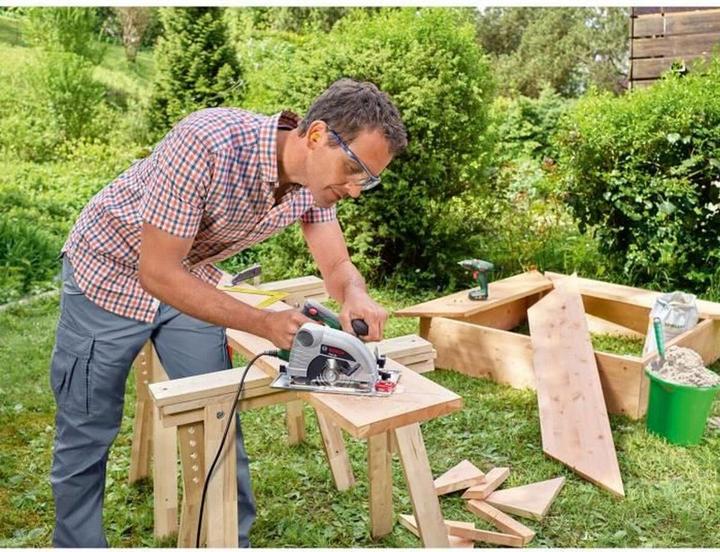 Produktbild Bosch Home & Garden Handkreissäge PKS 40, mit Kreissägeblatt Optiline Wood
