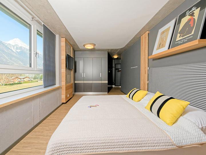 Actual product image Smartbox Festliche Schweiz: Aufenthalt, Dinner, Wellness oder Abenteuer (2 Persons)