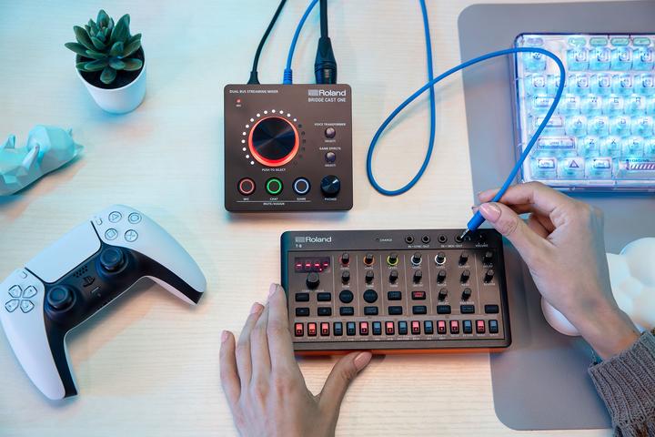 Image du produit Roland Bridge Cast One (USB)