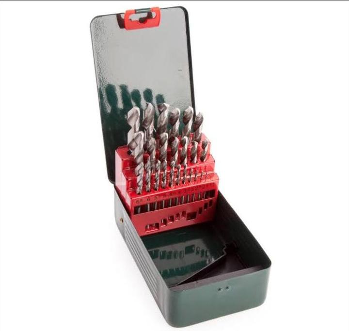 Produktbild Metabo Metall-Spiralbohrer-Set (1 mm, 1.5 mm, 10 mm, 10.5 mm, 11 mm, 11.5 mm, 12 mm, 12.5 mm, 13 mm, 2 mm, 2.5 mm, 3 mm, 3.5 mm, 4 mm, 4.5 mm, 5 mm, 5.5 mm, 6 mm, 6.5 mm, 7 mm, 7.5 mm, 8 mm, 8.5 mm, 9 mm, 9.5 mm)