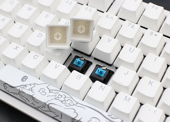Produktbild Ducky One 2 White Edition (DE, Kabelgebunden)