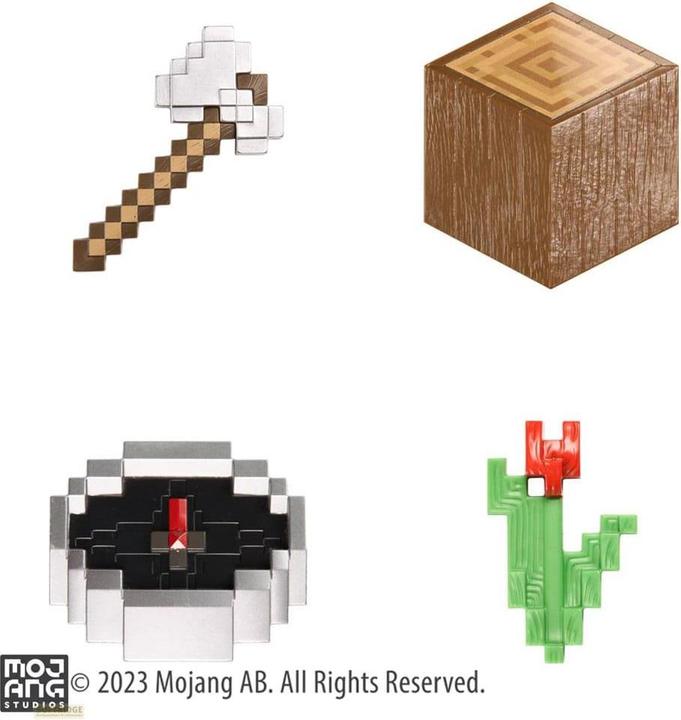 Actual product image Noble Collection Minecraft Loot Chest Forest 10 cm