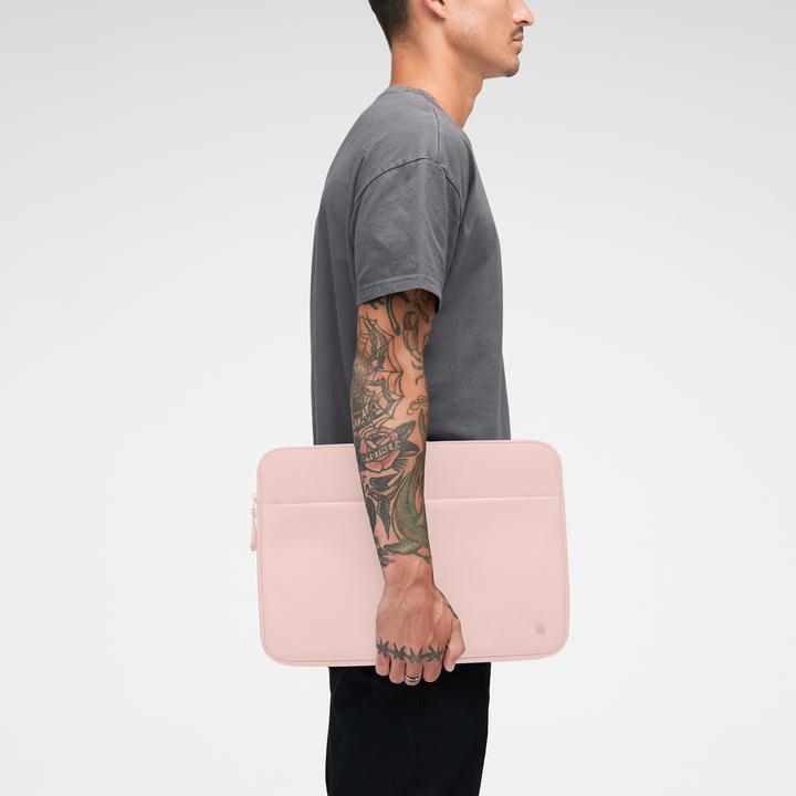 Actual product image Incase A.R.C. SLEEVE FOR 16 LAPTOP (16", Universal)