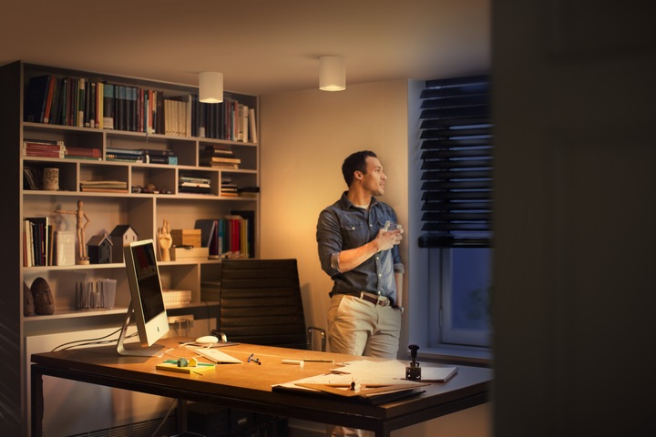 Produktbild Philips Hue Pillar single spot (350 lm, GU10)