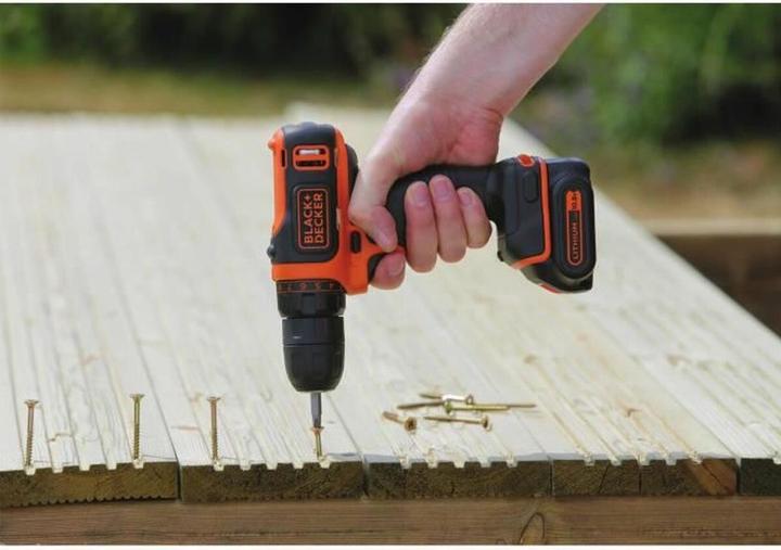 Productafbeelding Black & Decker Compacte boormachine BDCDD12KB (Boorschroevendraaier)