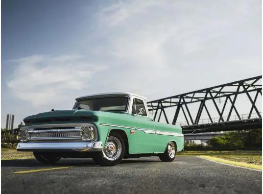 Produktbild Kyosho Tourenwagen Fazer MK2 Chevy C10 Fleetside 1966 ARTR 1:10 (RTR Ready-to-Run)