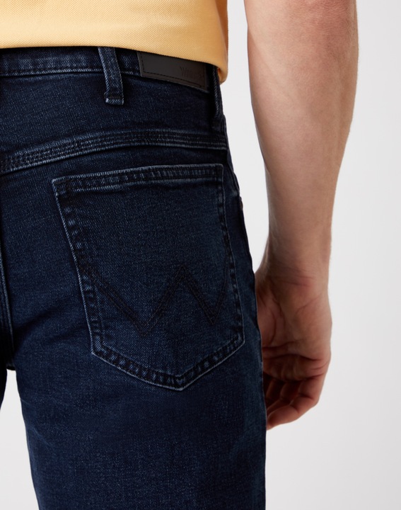Produktbild Wrangler Authentics (W40/L32)
