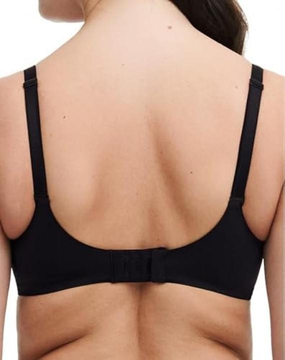 Actual product image Chantelle Underwired bra "Essentiall" black (Single pack, 75 B)