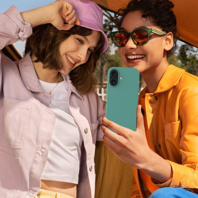 Actual product image MU Classic Liquid Silicone Series (Apple iPhone 16)