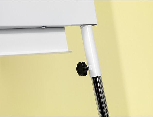 Actual product image kaiserkraft flip chart (70 x 100 cm)