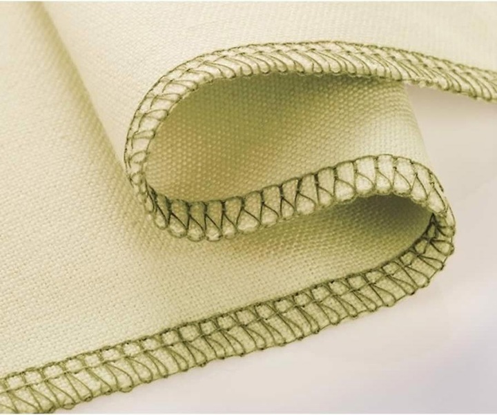 Actual product image Singer Overlock 754