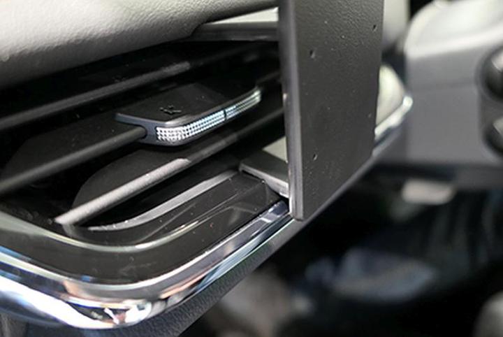 Produktbild Brodit ProClip Skoda Enyaq IV Bj. 21-23
