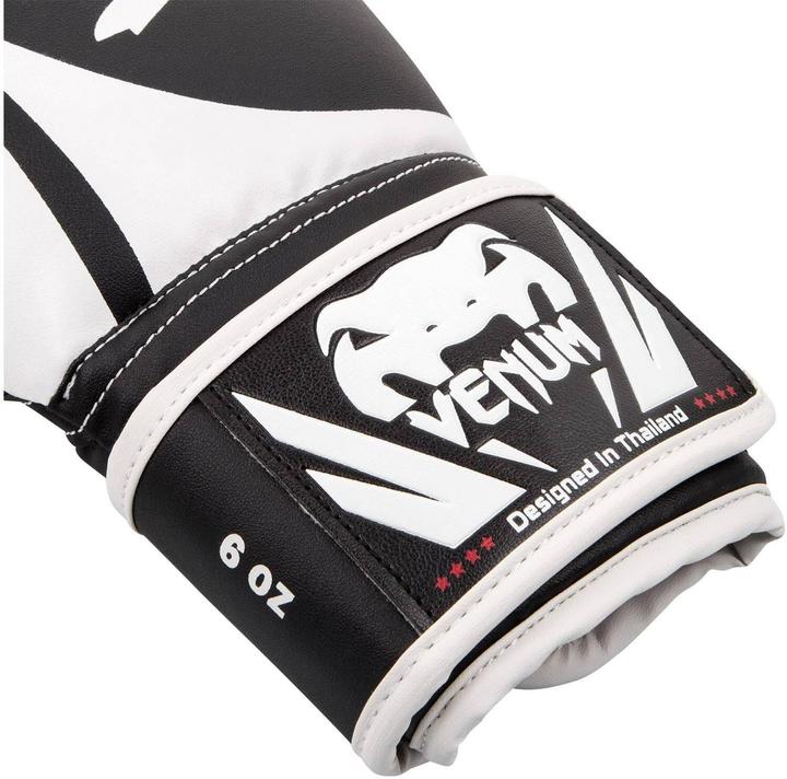 Produktbild Venum Challenger 2.0 Kids Boxing Gloves - Black/White (6 OZ, One Size)