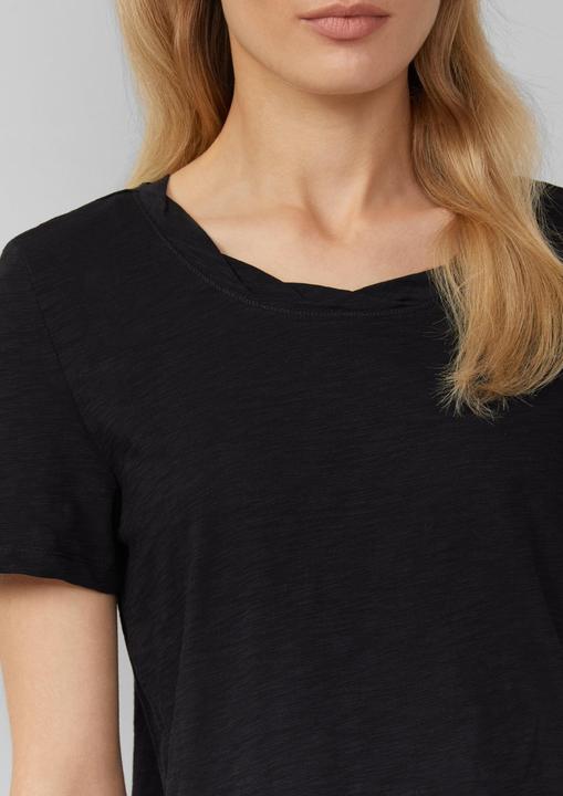 Produktbild S.Oliver T-Shirt T-Shirt mit Flammgarnstruktur und Ausschnitt-Detail (32)
