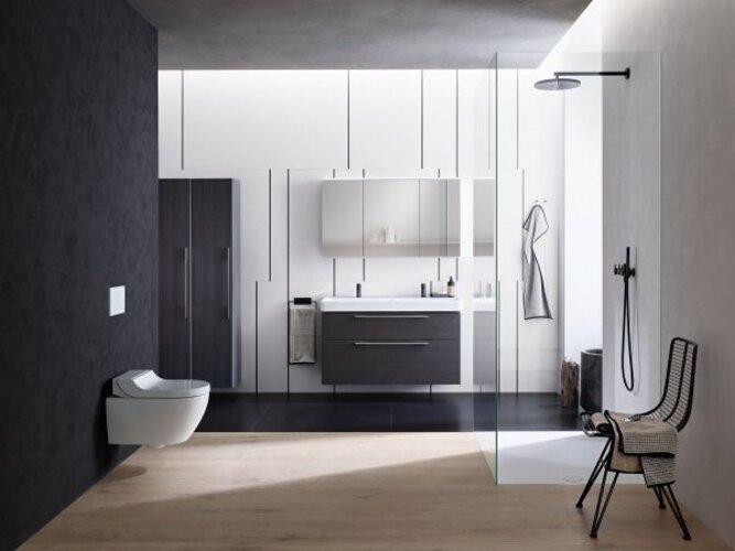 Immagine prodotto Geberit Sistema completo per WC doccia AquaClean Tuma bianco, coperchio bianco alpino