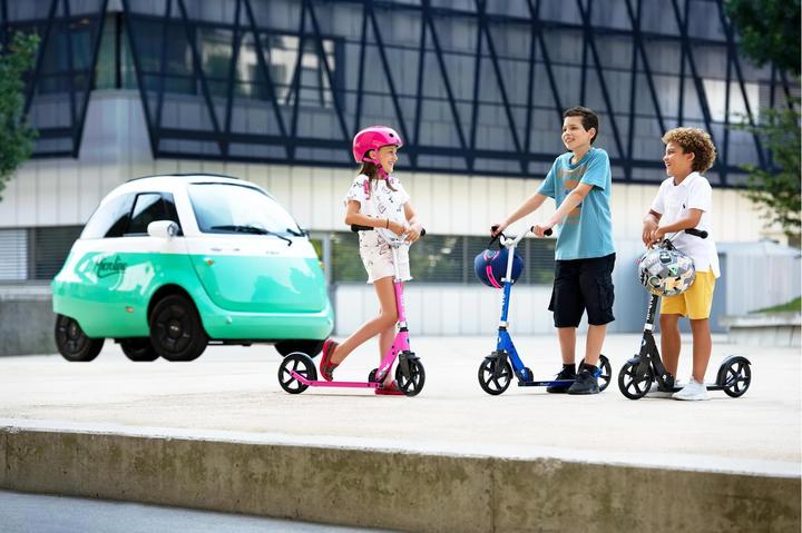 Produktbild Micro Helm (54 - 58 cm)