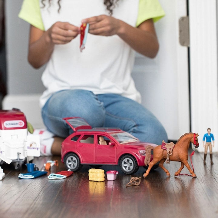 Productafbeelding Schleich Avontuur met auto en paardentrailer